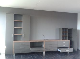 Wandmeubel op maat woonkamer - Piet van der Knaap